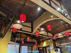 -富正毅三下锅·湘西韵味(天门山索道店)