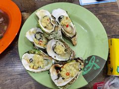 炭烧蒜蓉生蚝-贞姨美食·老字号海鲜大排档