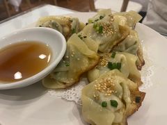 生煎馄饨-小实惠嘉(威海路店)