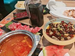-龙聚德北京烤鸭(沙坪坝华宇A馆店)