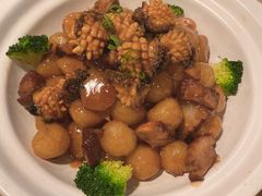 -山楂树融合菜餐厅