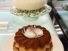 -潮一不贰·法式甜品·生日蛋糕·西式简餐(外滩店)