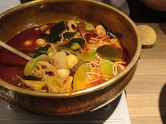 -毛肚向右·川渝毛肚王(经开永旺店)