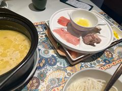 -云海肴·汽锅鸡·云南菜(天山百盛优客店)