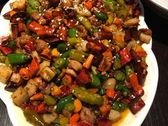 尖椒鸡-舌尖上的食缘花园主题餐厅