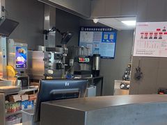-麦当劳(政通路店)