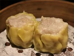 烧卖-广州花园酒店荔湾亭·地道点心·粤式饮茶
