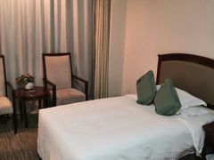 -曲江惠宾苑宾馆(大雁塔大唐不夜城店)