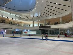 -陈露国际冰上中心(天津嘉里汇店)