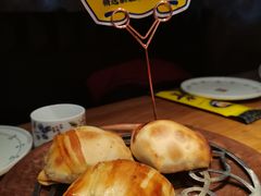 -幸福的烤包子·新疆菜