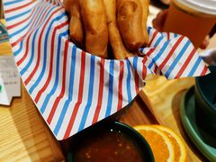 -迷你椰·泰式大排档(虹口店)