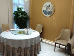 -新加坡泰园村酒楼直营(新华路店)