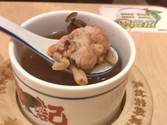 -华记煲仔华·煲仔饭(市桥易发店)