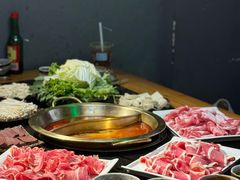 -顶顶汤火牛排火锅·经典铜锅涮肉