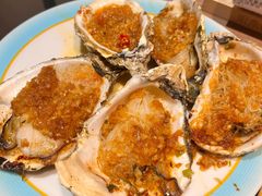 -街角等你.大连海鲜烧烤.经典铁板海鲜串(西安路店)