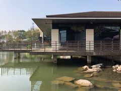 -上海怡沁园度假酒店