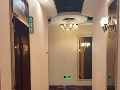 -唱吧麦颂KTV(松江五龙商业广场店)
