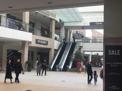 -宁波杉井奥特莱斯广场