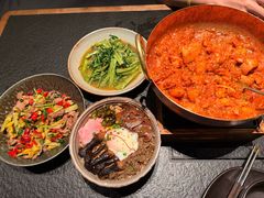 -Ameigo梅果·云贵川bistro(长宁来福士店)