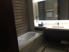 -兴芮温泉度假区