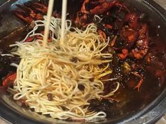 -巴厘龙虾·榜首油焖大虾(音乐学院·沿江酒馆店)