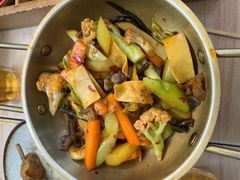 -轻蔬不用等·素食(江苏路店)