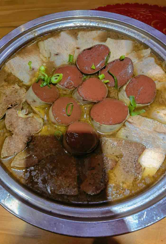 老韩杀猪菜(一中店)-"杀猪菜吃过很多次,真是不知道该怎么评论,.