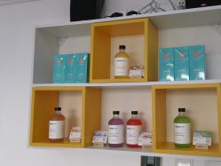 -LILI·HAIR SALON理理造型