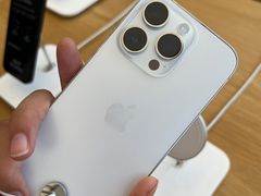 -Apple零售店(济南恒隆广场店)