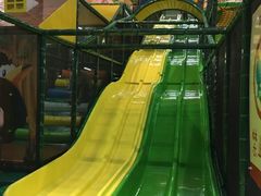 -蒙特利亲子乐园