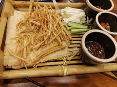 -湖光月色临湖音乐餐厅(台儿庄古城店)