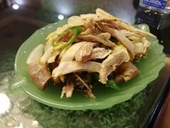 -凯撒尔新疆特色主题餐厅(青山店)