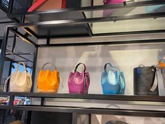 -MCM(比斯特上海购物村店)