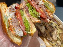 柠香蟹籽牛肉汉堡-JPG canteen(广州寺右公馆店)