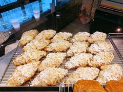 杏仁羊角-麦田工坊(月湖店)
