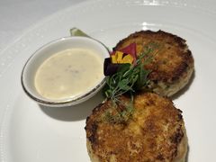 -Mogul Eatery·大亨餐酒馆
