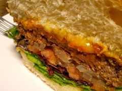 -HIGH FIVE哈福手工汉堡(桂林路店)