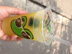 口渴了(新街口E15店)-口渴了(珠江路地铁站店)