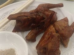 -万山楼海鲜酒家·二十三年老字号