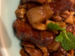 红烧肉炒笋丁-玫瑰厅上海菜(兴国路店)