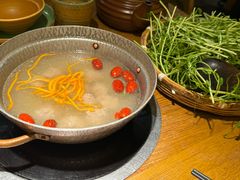 -吃饭皇帝大土家民族菜(正大广场店)