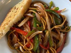 黑椒牛柳炒意面-魏斯理汉堡(西安沣东吾悦店)