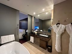 -广州天河希尔顿酒店