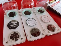 -UNI UNI(环亚凯瑟琳店)