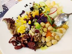 -F+轻食健身赋能空间(中华北路国贸商场店)