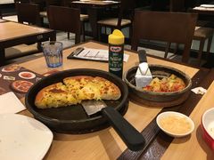 -必胜客(WOW中心城店)