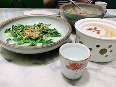樱花虾米汤豆苗-辛香汇·现炒川菜(淮海路百盛店)
