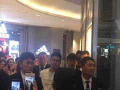 -宝龙城(杭州滨江店)