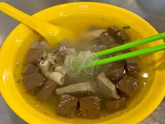 鸭血粉丝汤-包顺兴面馆(长乐路店)