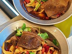 -蓉三少冒烤鸭·四川小吃集(北京首店)